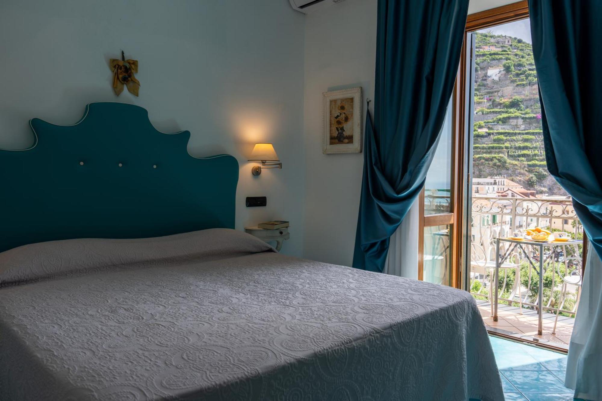 Hotel Palazzo Vingius Minori Exterior foto